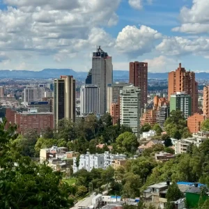 REGEN101: Programa de Liderazgo Regenerativo para el Entorno Urbano