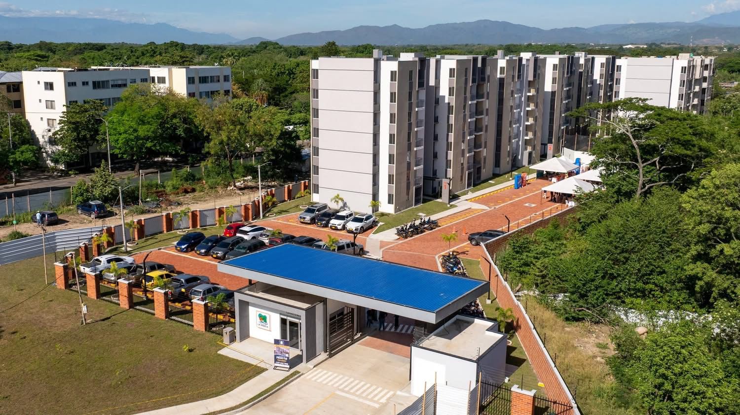 CONJUNTO RESIDENCIAL BOSQUES DE LA REBECA imagen 1
