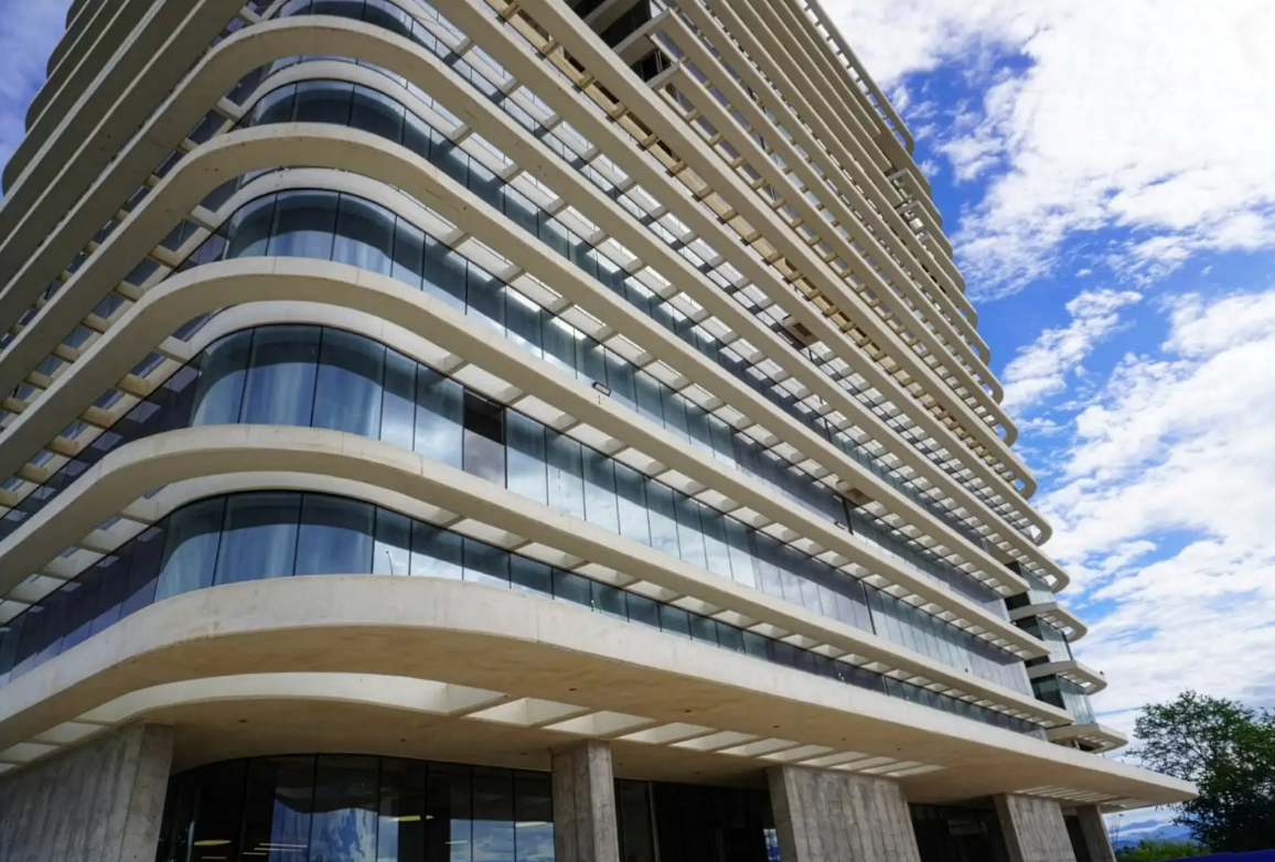 OLAVE TOWER imagen 2